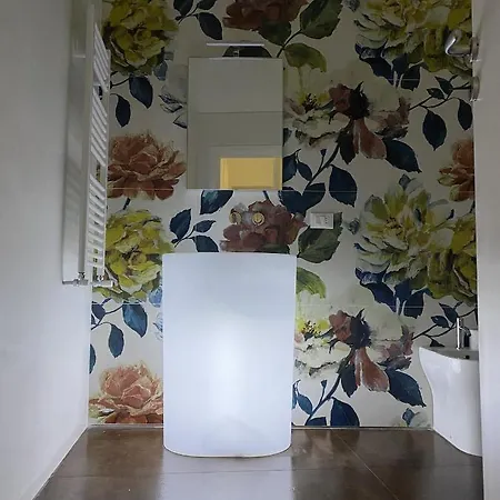 Il Gallo Di Eracle - Charming &