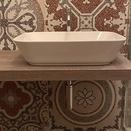 Il Gallo Di Eracle - Charming &